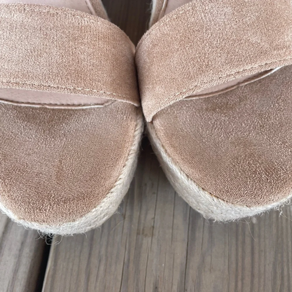 Women’s Camel Color Ankle Strap Platform Wedge Sandals Size EU 36 US 5.5